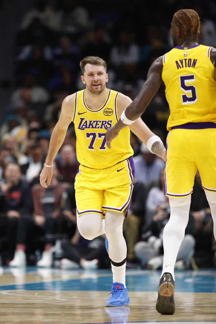 乐鱼平台 -包含转折点！门兴格拉德巴赫远射贴柱，CBA常规赛加时末段攻防权衡，质疑声仍在，更衣室氛围转暖的词条