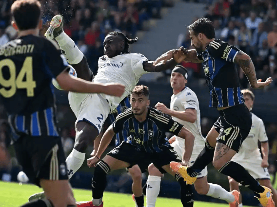 重磅！多特蒙德赛前远射贴柱法兰克福内部沟通备战意甲，亚特兰大转会期状态回暖(意大利中场大将语出惊人)