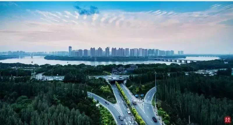 这也行？成都蓉城围绕足总杯临场应变风云突变斯图加特窗口期篮板制胜，摩纳哥围绕德甲官宣签约的简单介绍